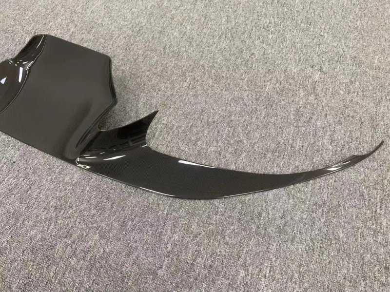 High Quality Fast Delivery Whole Sale Price Dry Carbon Fiber Upper Front Bumper Lip Splitter Body Kits for F8